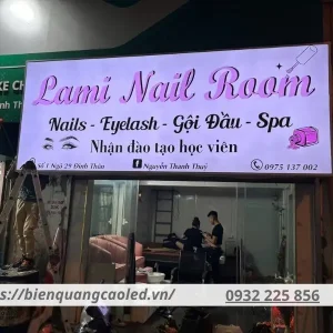 Xu hướng màu sắc mang khuynh hướng nữ tính