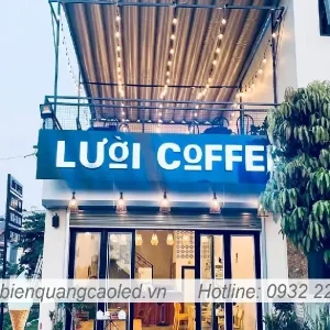 Bien quang cao quan cafe dep