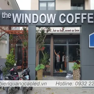 Bien quang cao quan cafe hien dai