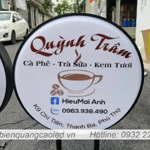Bien vay quan cafe
