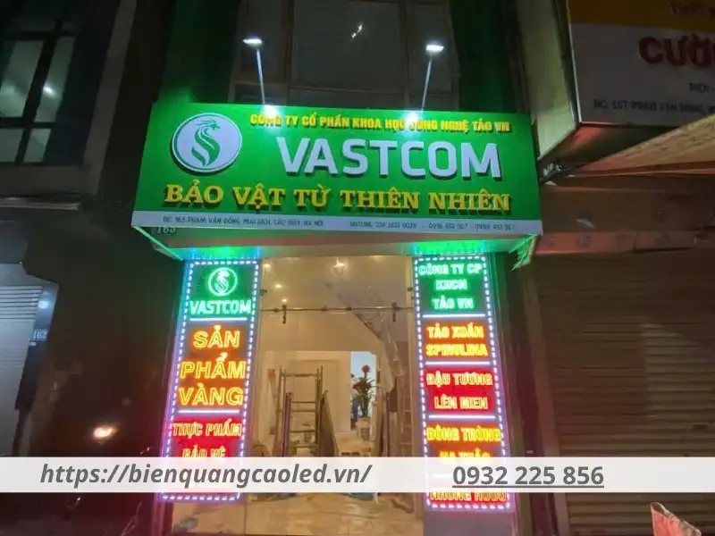 Biển led nháy điện tử thu hút sự chú ý cao nhờ ánh sáng sinh động và chuyển động liên tục