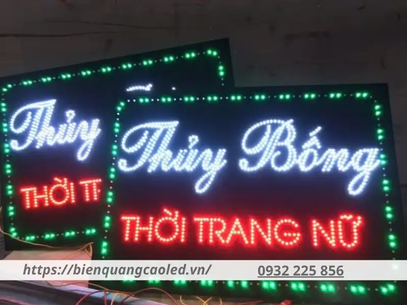 Biển led nháy điện tử cho cửa hàng thời trang