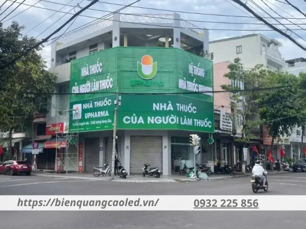 biển quảng cáo cửa hàng nhà thuốc