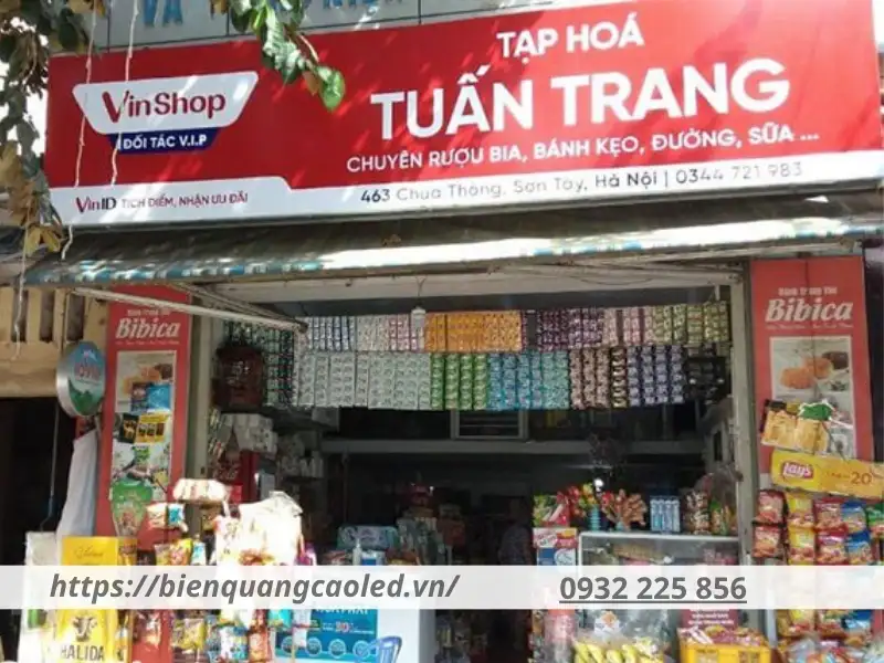 Biển quảng cáo tạp hoá bắt mắt sẽ tăng khả năng nhận diện thương hiệu