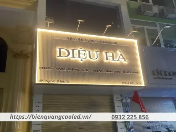 Chú ý chọn vật liệu làm biển quảng cáo nail-mi phù hợp