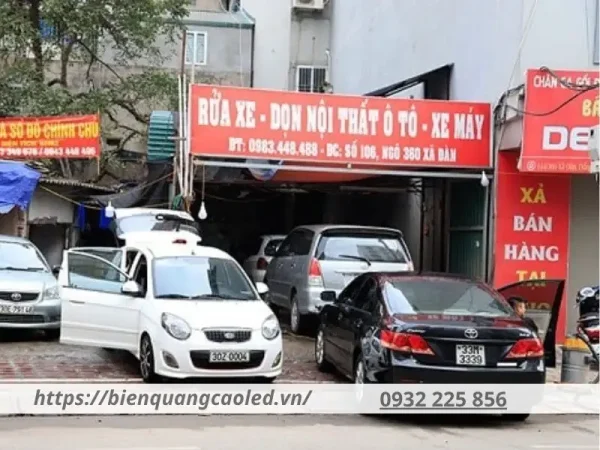 Biển quảng cáo rửa xe ô tô mang lại nhiều lợi ích thiết thực