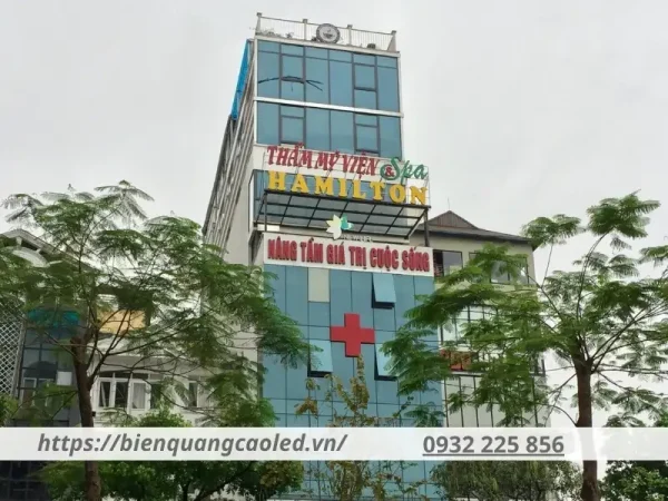 Biển quảng cáo thẩm mỹ viện giúp quảng bá thương hiệu 24/7