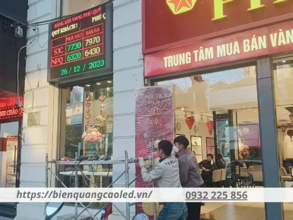 Một số lưu ý khi thiết kế, thi công biển quảng cáo cho tiệm vàng