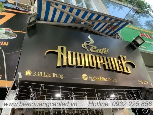 Bang hieu Alu quang cao nha hang dep