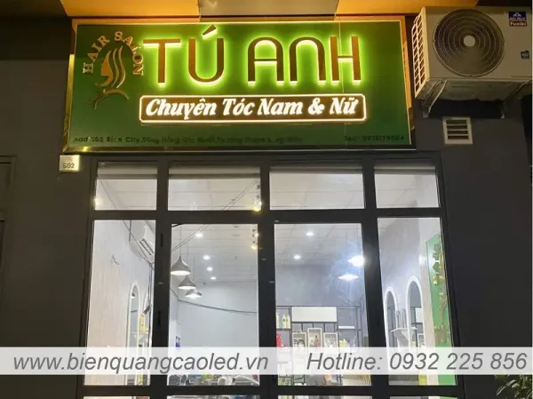 Bien Quang Cao Chu Noi LED Hat Sang Chan