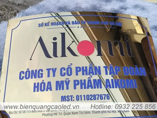 Bien dong inox chan cong cong ty
