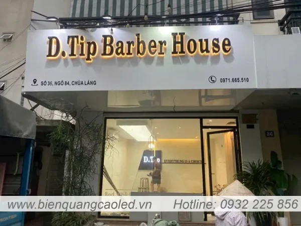 Chu inox mat mica xuyen sang