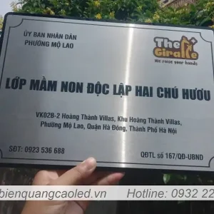 Lam bien cong ty mica gia re tai ha noi