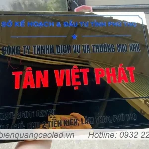 Mau bien cong ty Dong Chan Cong dep