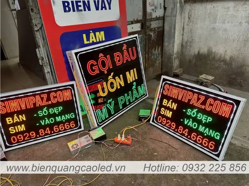 bien led quang cao hair salon