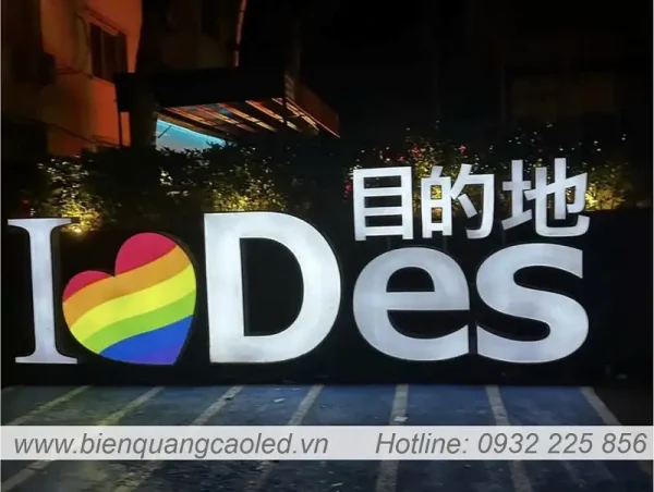 chu gan buc trang tri su kien dep