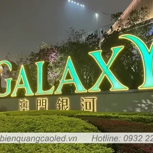 chu noi 3D trang tri ngoai troi