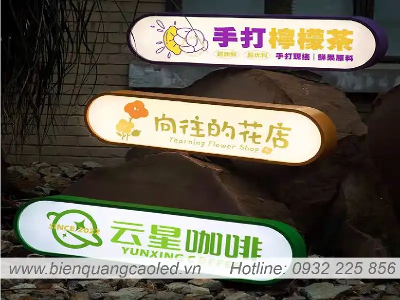 Bao gia logo bien quang cao hop den long vien dep