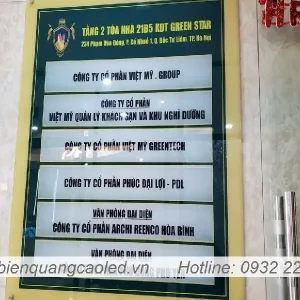 Bien cong ty mica treo tuong hoa tiet in uv hien dai