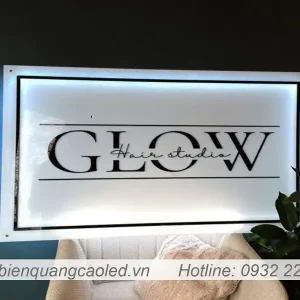 Bien hieu mica 3mm sang den chu dan