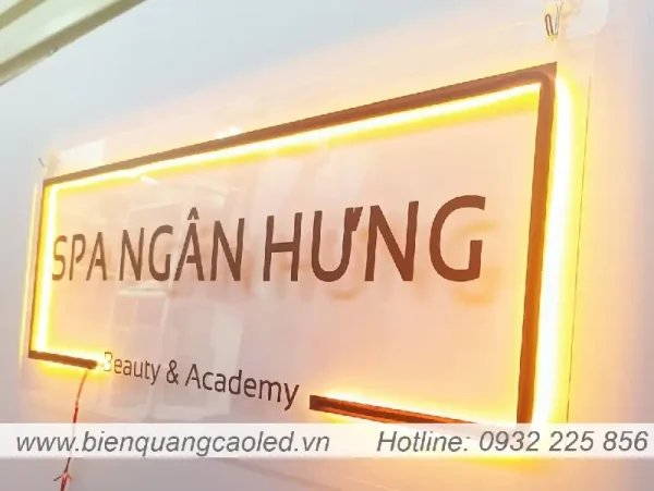 Bien hieu mica 3mm sang den in UV