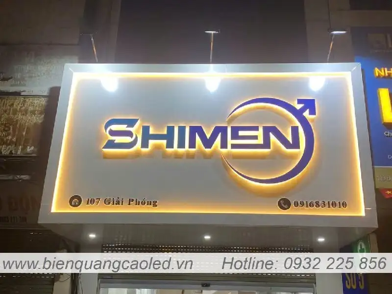 Chu alu sang den canh chan chu