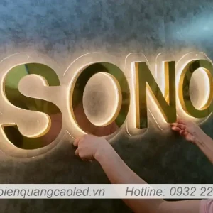 Chu inox hat sang chan