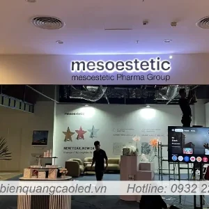 Chu mica sang chan