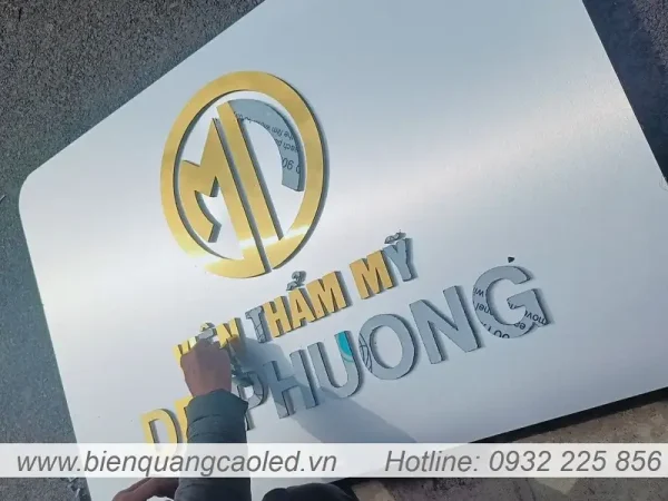 Chu noi alu-mica trong 2 lop