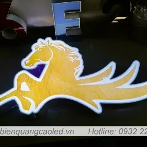 Chu noi mica in UV 3D