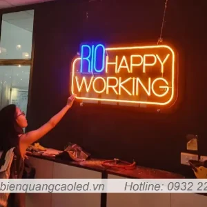 Gia cong chu led neon phay CNC