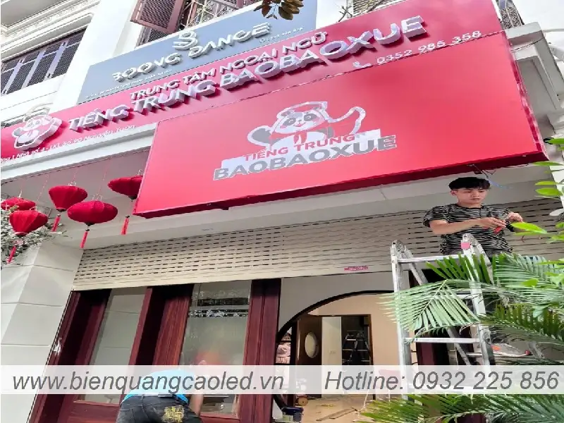 Gia hop den khung nhom