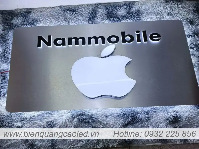 Logo nen alu chu noi mica chao cao cap