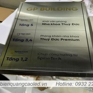 Mau bien cong ty chan vat dep nhat