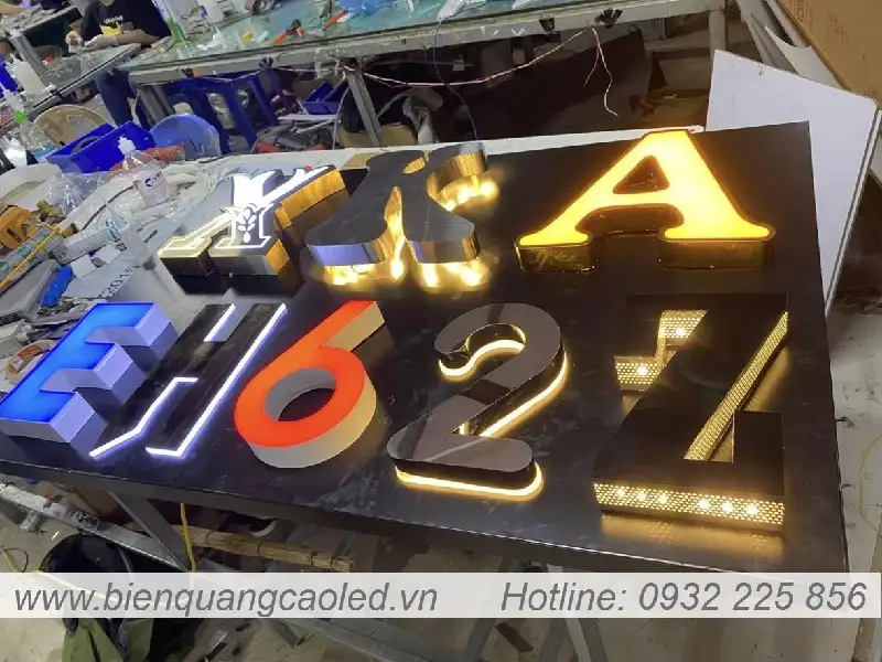 Mau chu inox sang hat chan Trang Phat