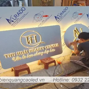 Mau logo nen alu chu noi mica chao Trang Phat