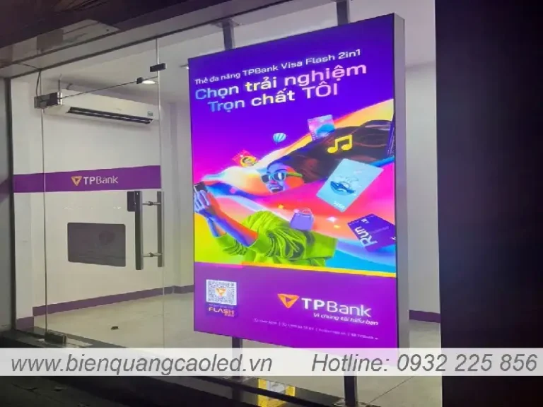Biển Hộp Đèn Bạt Không Gân
