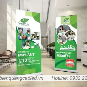 Standee cuon nhom cao cap