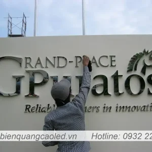 cong ty thi cong chu inox trang guong ha noi