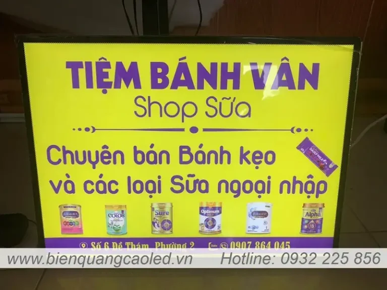 Hộp Đèn Quảng Cáo Trang Trí