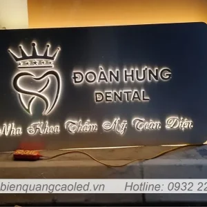 logo led treo tuong