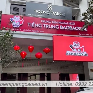 nhom hop den