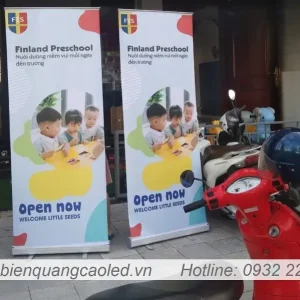 standee chan cuon nhom