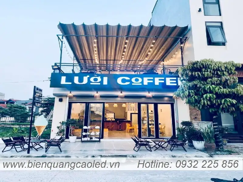 Bao gia chu noi mica trang sang den dep