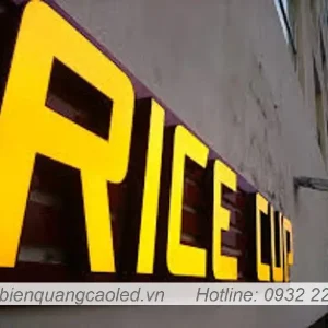 Chu mica sang den long vien doc dao