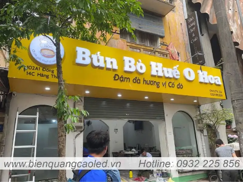 Chu mica trang sang den dep