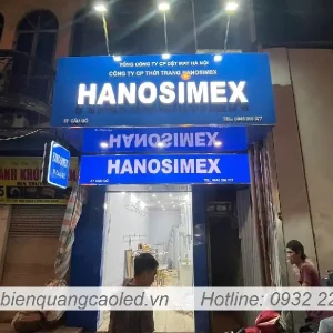 Chu noi quang cao mica trang sang den