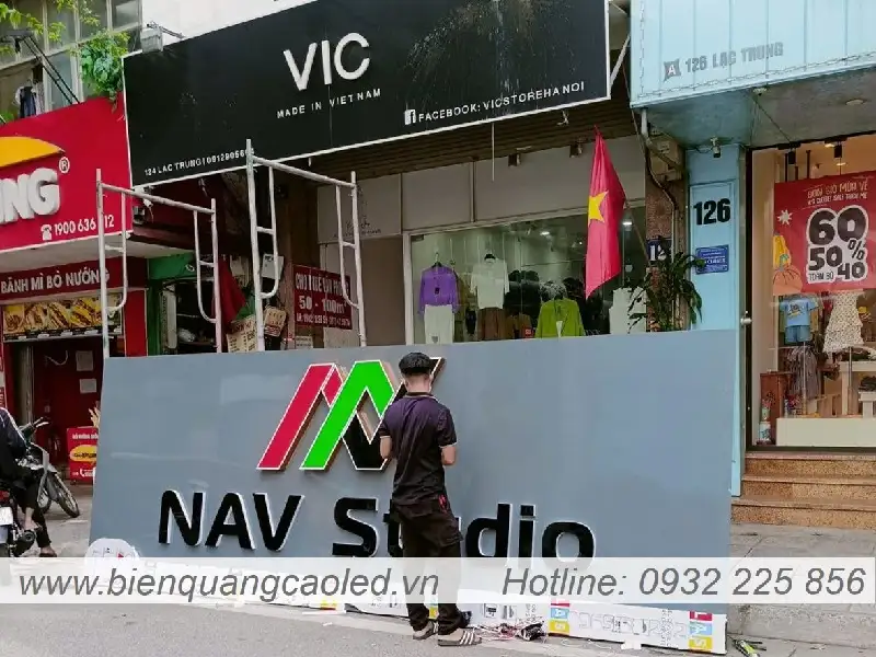Don vi thi cong bien o Ha Noi
