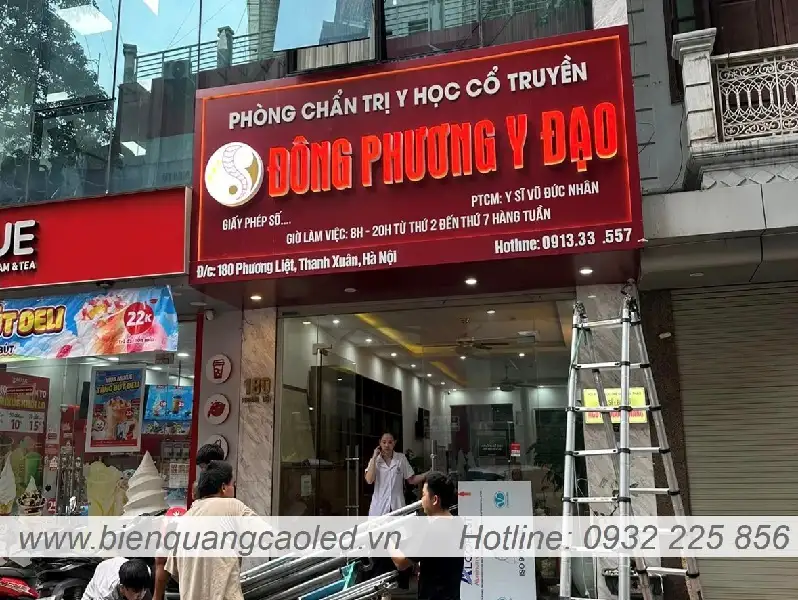 Thi cong bien quang cao massage Thi cong bien quang cao massage