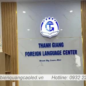 Thiet ke chu noi mica 18cm khong sang den